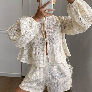 Casual Women's Floral Front Tie Lantern Sleeve Blouse With Shorts  Set